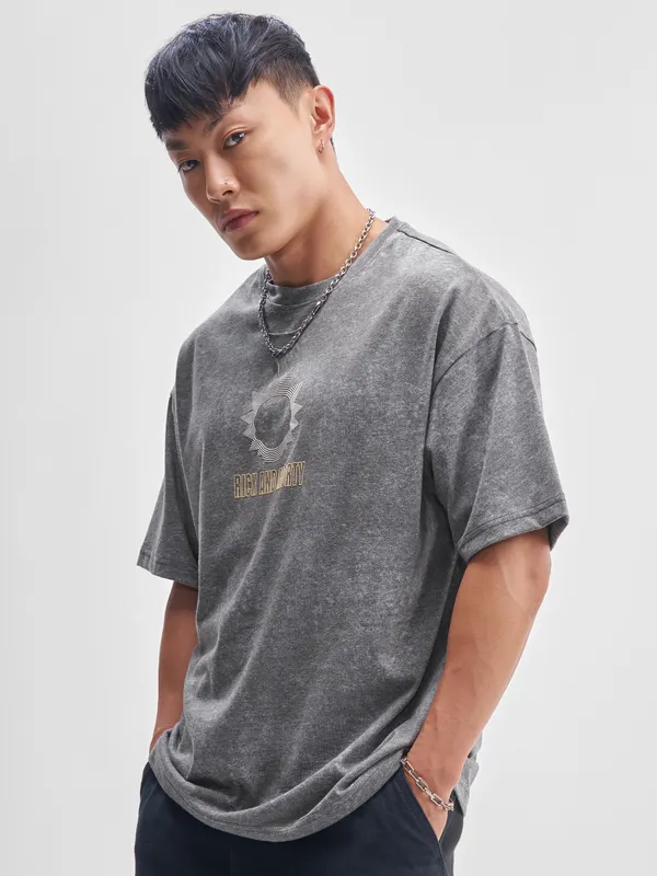 WB By Highlander Men Grey Rick and Morty Printed Round Neck Oversized Fit T-Shirt