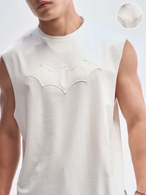 DC By Highlander Men White Batman Self Design Round Neck T-Shirt