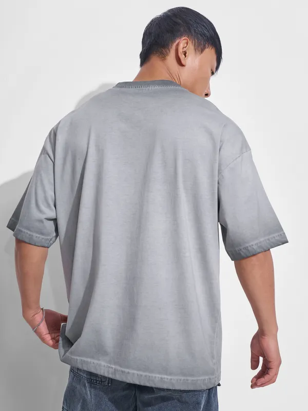 WB By Highlander Men Grey Looney Tunes Printed Round Neck Oversized Fit T-Shirt