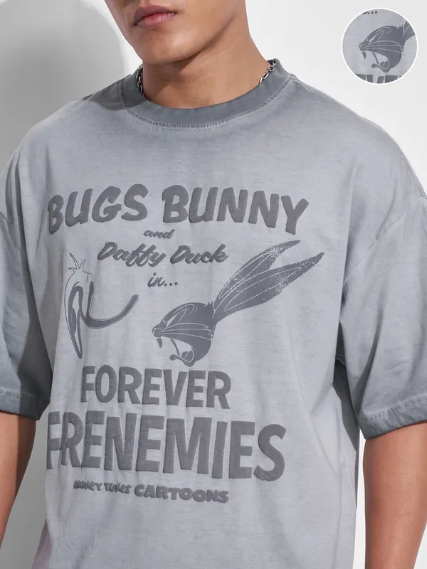 WB By Highlander Men Grey Looney Tunes Printed Round Neck Oversized Fit T-Shirt