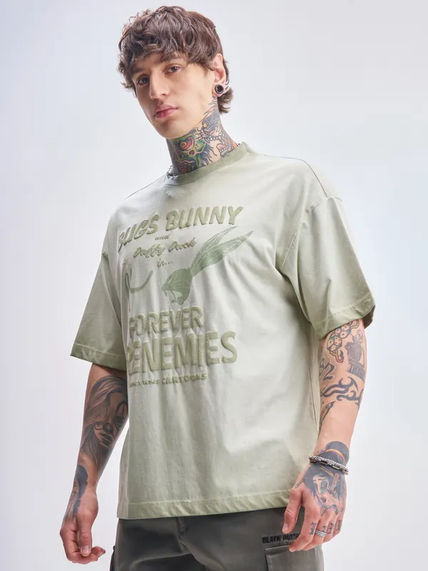 WB By Highlander Men Green Looney Tunes Printed Round Neck Oversized Fit T-Shirt