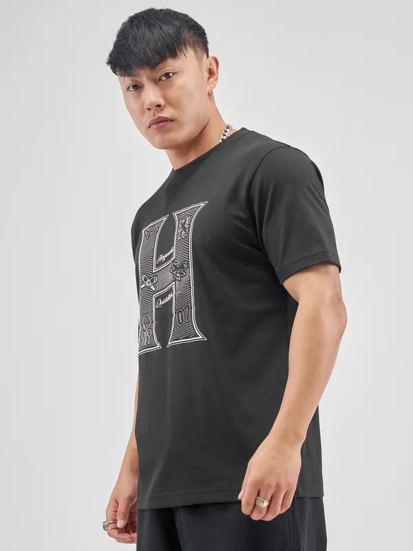 WB By Highlander Men Black Harry Potter Printed Round Neck Regular Fit T-Shirt