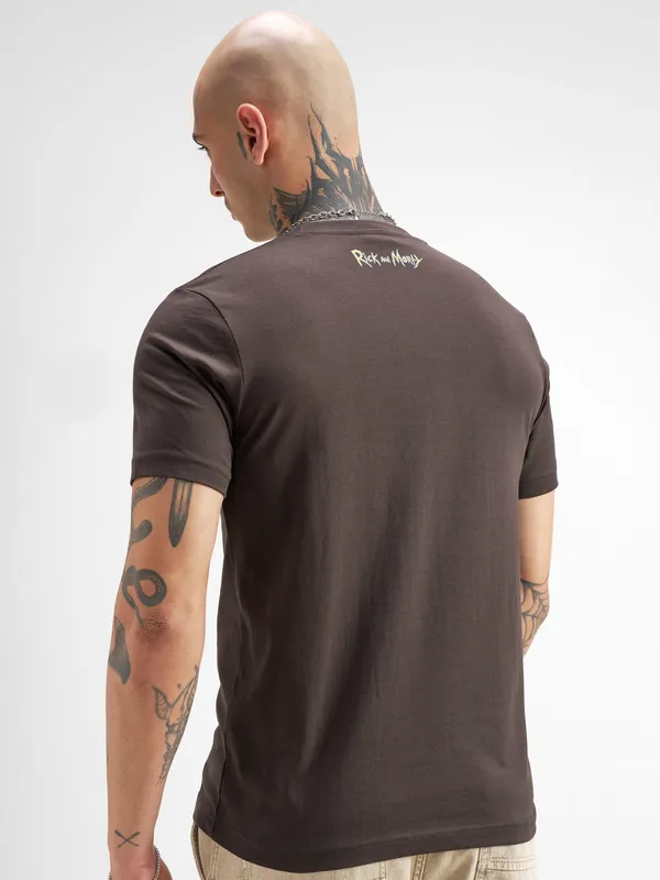 WB By Highlander Men Brown Rick And Morty Printed Round Neck T-Shirt