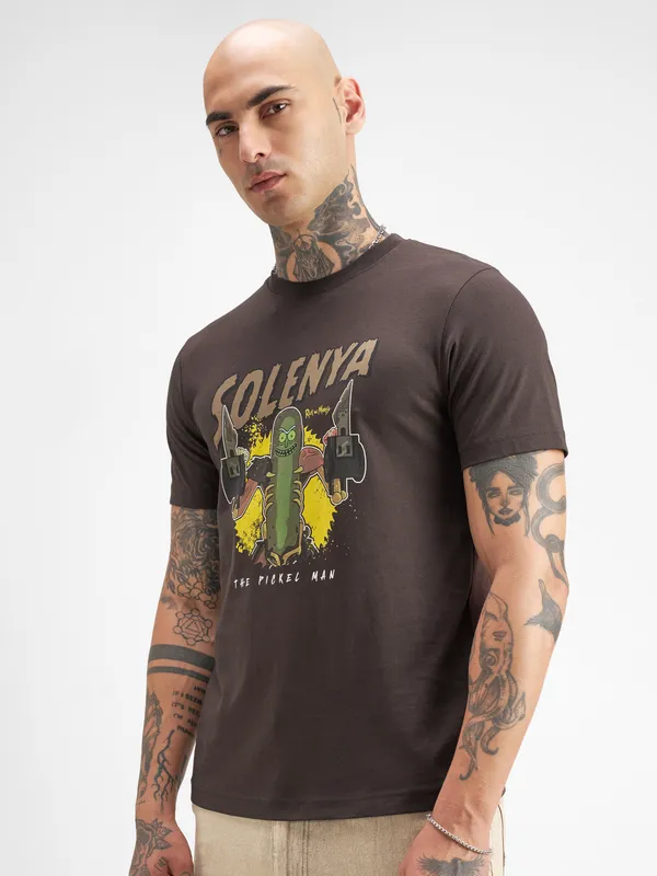WB By Highlander Men Brown Rick And Morty Printed Round Neck T-Shirt