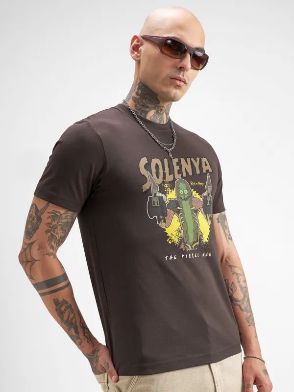 WB By Highlander Men Brown Rick And Morty Printed Round Neck T-Shirt