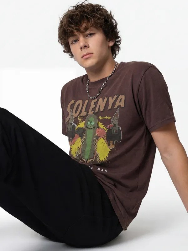 WB By Highlander Men Brown Rick And Morty Printed Round Neck T-Shirt