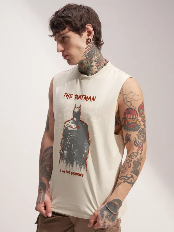 DC By Highlander Men Cream Batman Printed Round Neck T-Shirt
