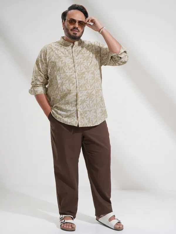 Xtra Ordinary By Highlander Men Off White Printed Slim Fit Casual Shirt