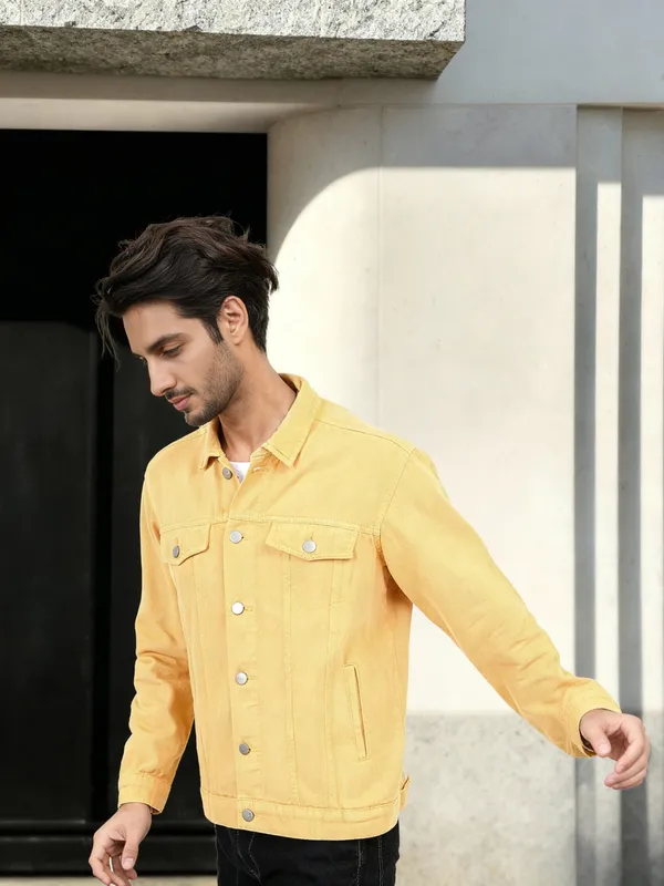 Ketch Men Yellow Solid Denim Jacket