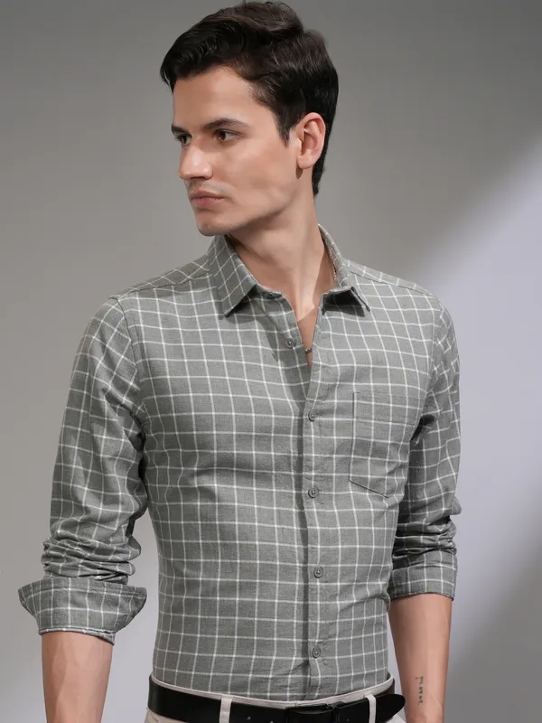 Ketch Men Grey Checked Slim Fit Casual Shirt