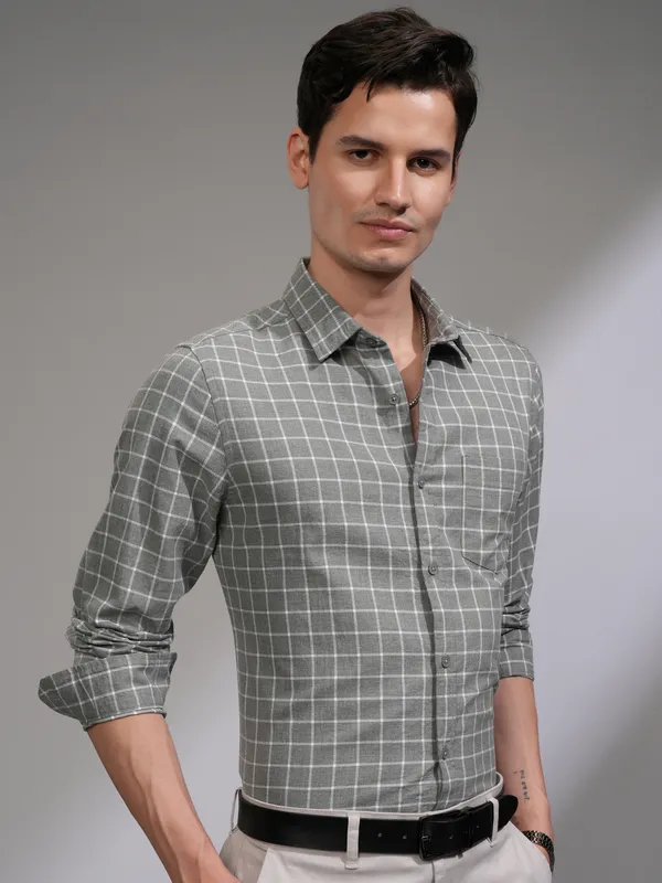 Ketch Men Grey Checked Slim Fit Casual Shirt