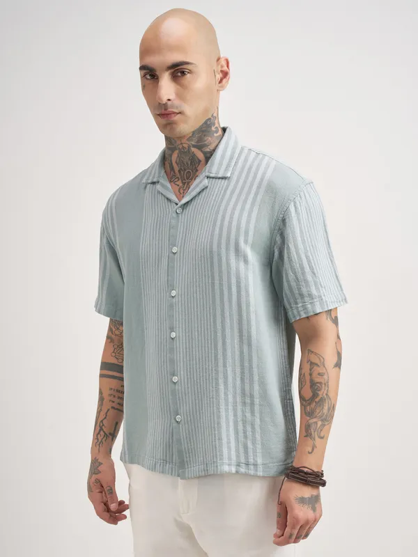 Locomotive Men Blue Striped Oversized Fit Casual Shirt