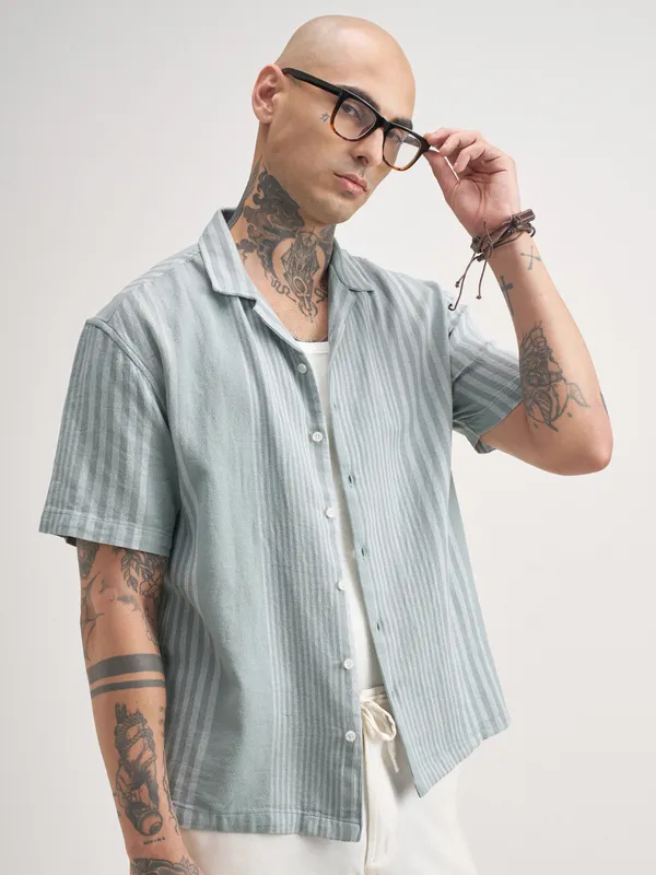 Locomotive Men Blue Striped Oversized Fit Casual Shirt