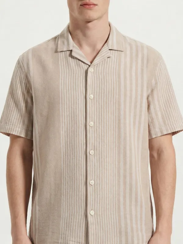 Locomotive Men Beige Stripes Oversized Fit Casual Shirt