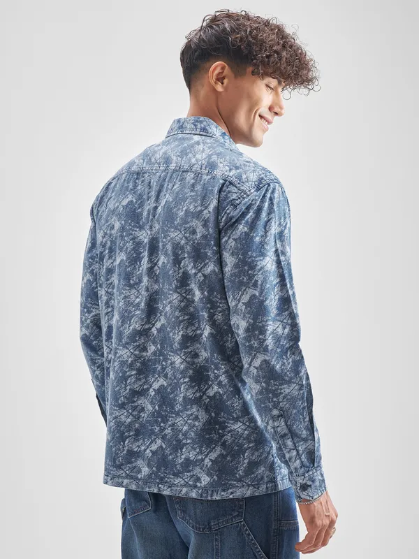 Locomotive Men Blue Self Design Oversized Fit Casual Shirt