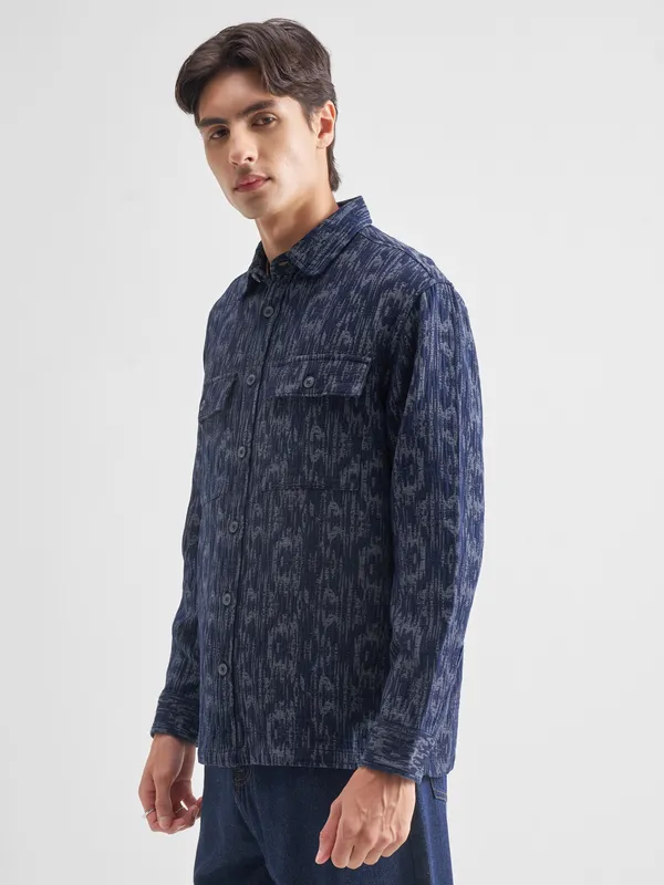 Locomotive Men Blue Self Design Relaxed Fit Casual Shirt