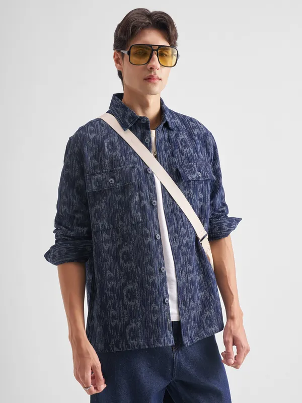 Locomotive Men Blue Self Design Relaxed Fit Casual Shirt