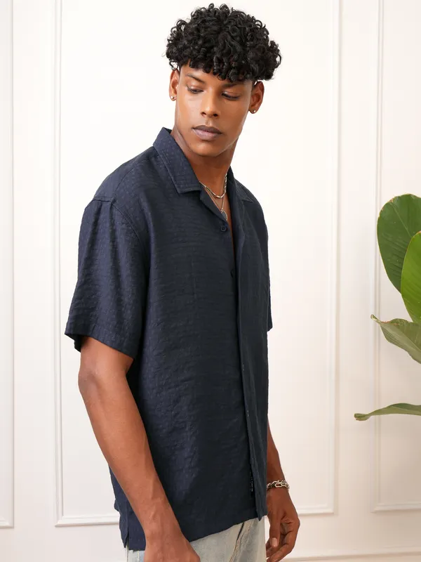 Locomotive Men Navy Blue Self Design Regular Fit Casual Shirt