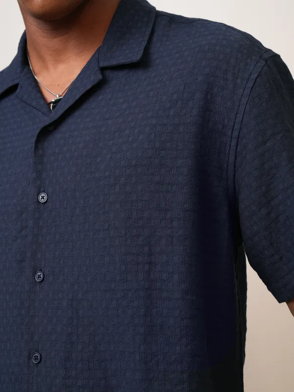 Locomotive Men Navy Blue Self Design Regular Fit Casual Shirt