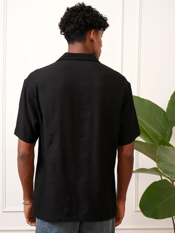 Locomotive Men Black Self Design Regular Fit Casual Shirt