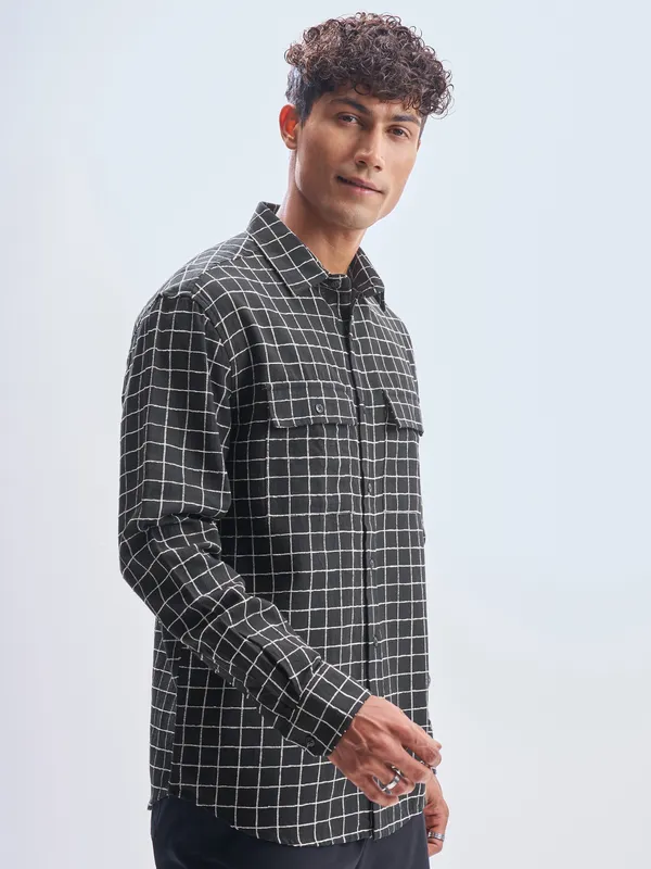 Locomotive Men Black Checked Relaxed Fit Casual Shirt