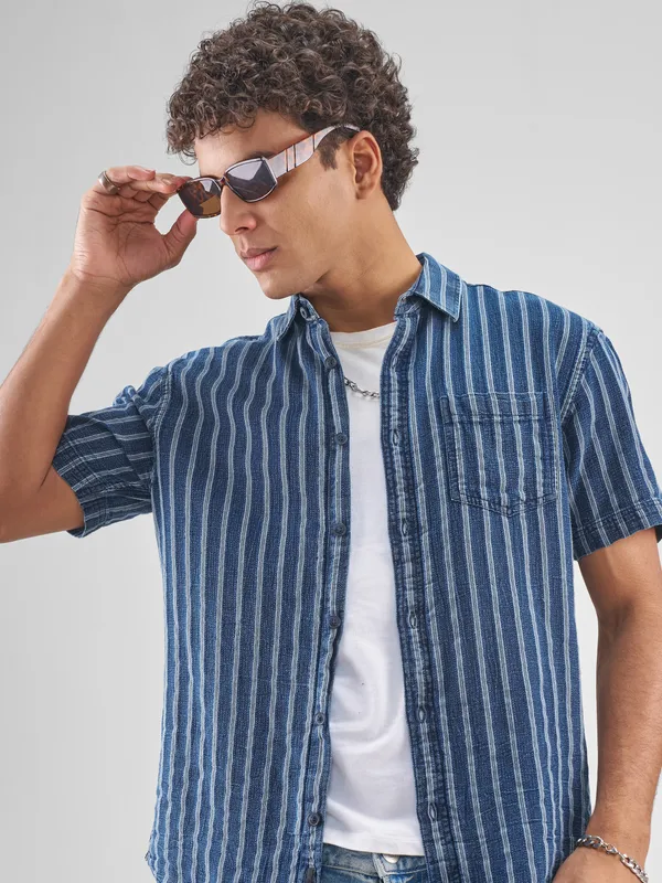 Men Relaxed Fit Casual Shirt