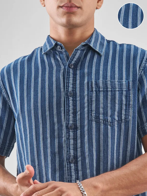 Men Relaxed Fit Casual Shirt