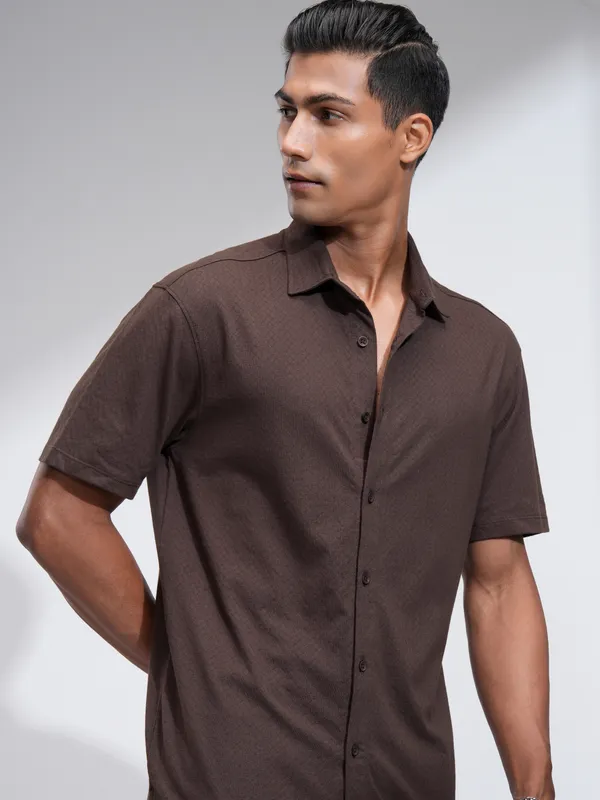 Locomotive Men Brown Self Design Relaxed Fit Casual Shirt