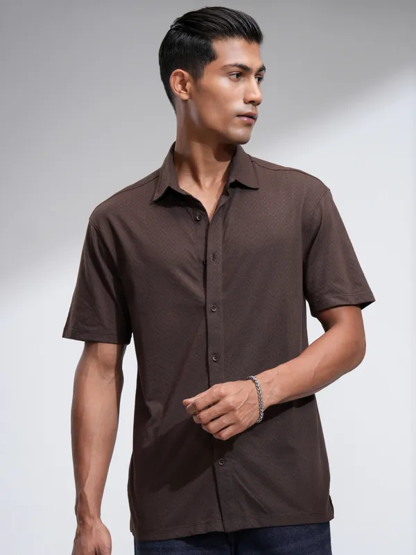 Locomotive Men Brown Self Design Relaxed Fit Casual Shirt