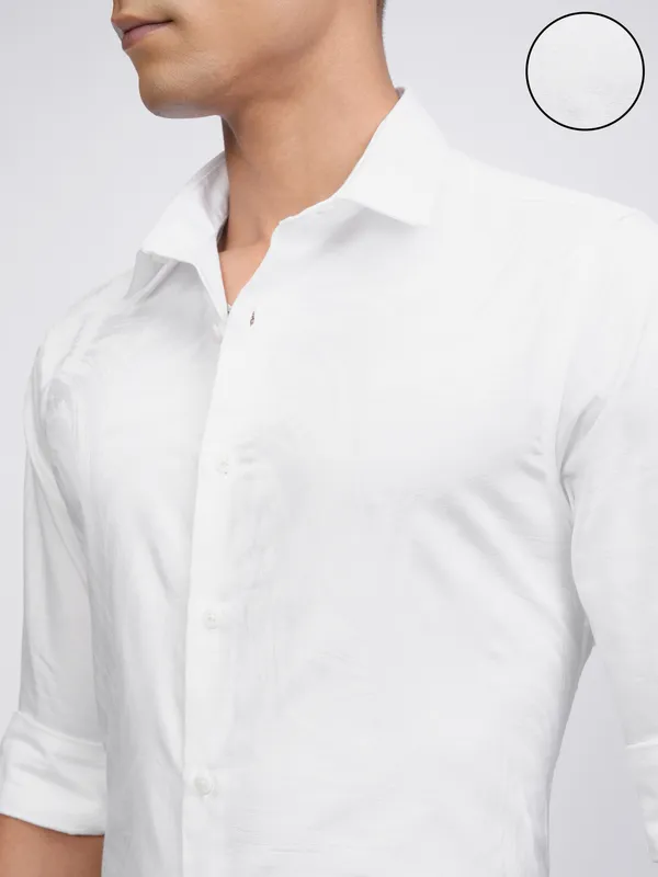 Locomotive Men White Self Design Slim Fit Casual Shirt