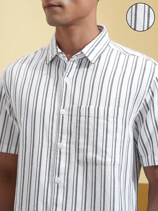 Locomotive Men White Striped Relaxed Fit Casual Shirt