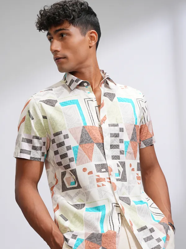 Locomotive Men Multi Printed Slim Fit Casual Shirt