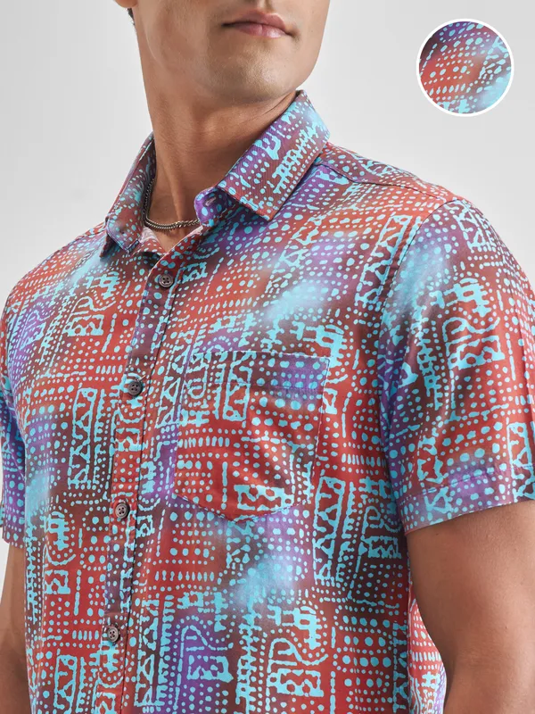 Locomotive Men Red Printed Slim Fit Casual Shirt