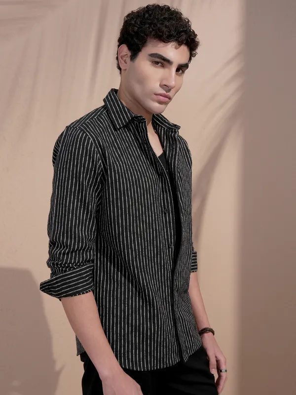 Locomotive Men Black Striped Slim Fit Casual Shirt