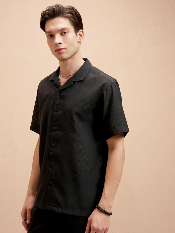 Locomotive Men Black Self Design Relaxed Fit Casual Shirt