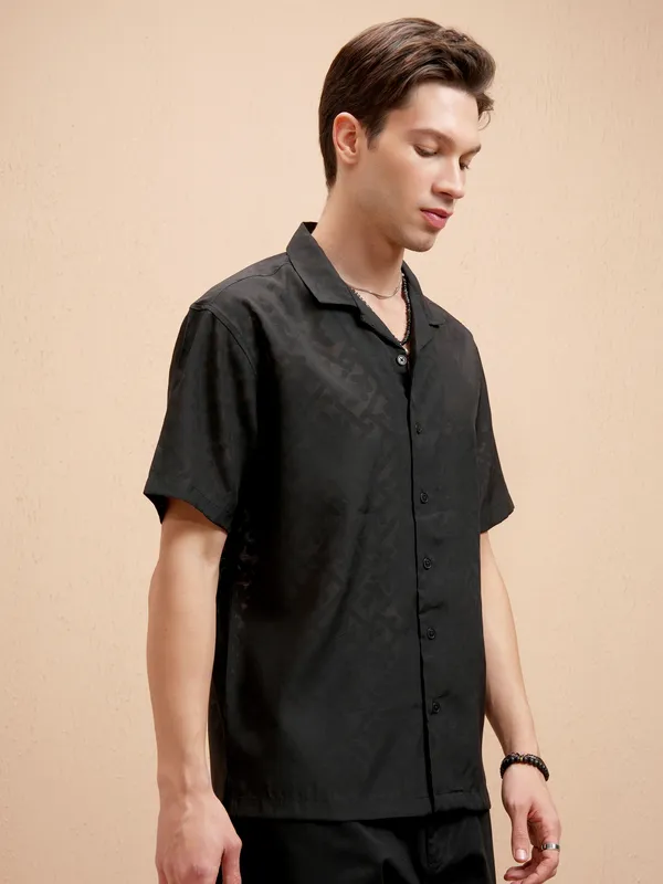 Locomotive Men Black Self Design Relaxed Fit Casual Shirt