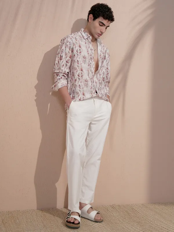 Locomotive Men Pink Printed Relaxed Fit Casual Shirt