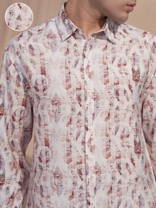Locomotive Men Pink Printed Relaxed Fit Casual Shirt