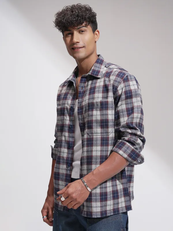 Locomotive Men Navy Blue Checked Oversized Fit Casual Shirt