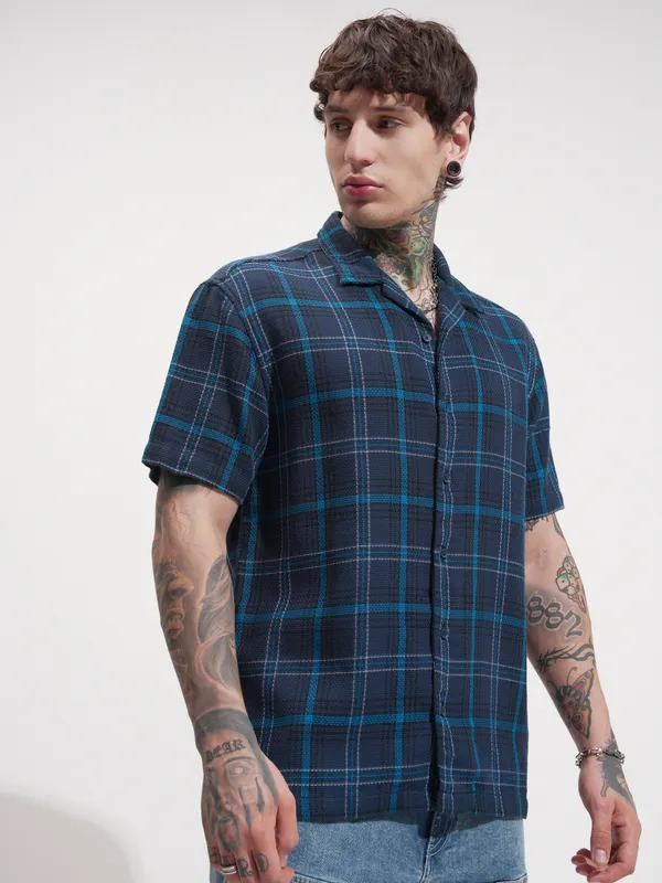 Locomotive Men Navy Blue Checked Relaxed Fit Casual Shirt