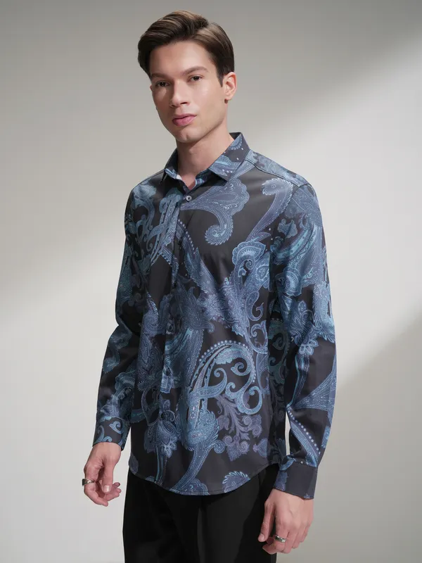 Locomotive Men Navy Blue Printed Relaxed Fit Casual Shirt
