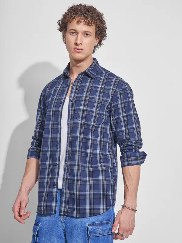 Locomotive Men Navy Blue Checked Relaxed Fit Casual Shirt