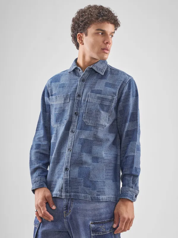 Locomotive Men Blue Self Design Relaxed Fit Casual Shirt