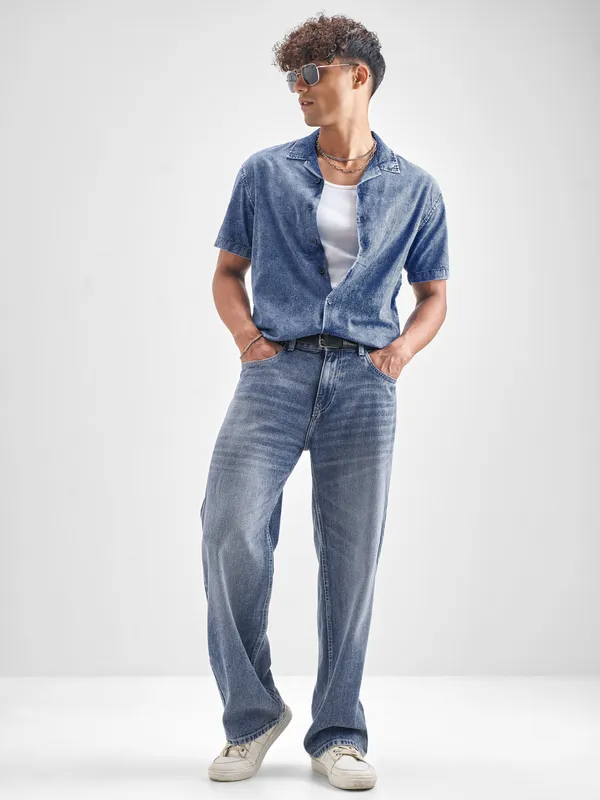 Locomotive Men Blue Self Design Relaxed Fit Casual Shirt