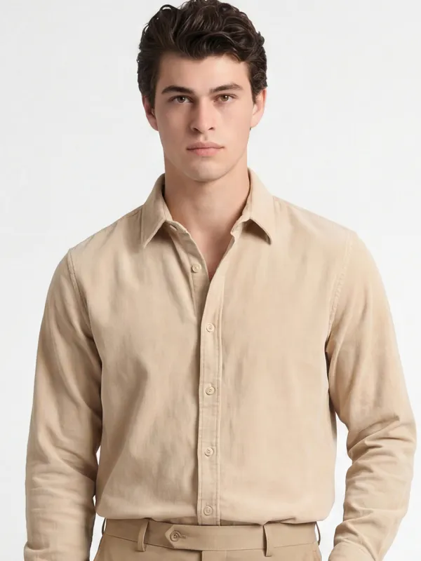 Locomotive Men Beige Solid Slim Fit Casual Shirt