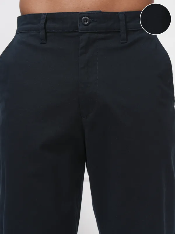Men Regular Fit Chinos