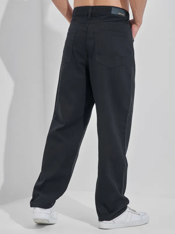 Highlander Men Black Relaxed Fit Jeans