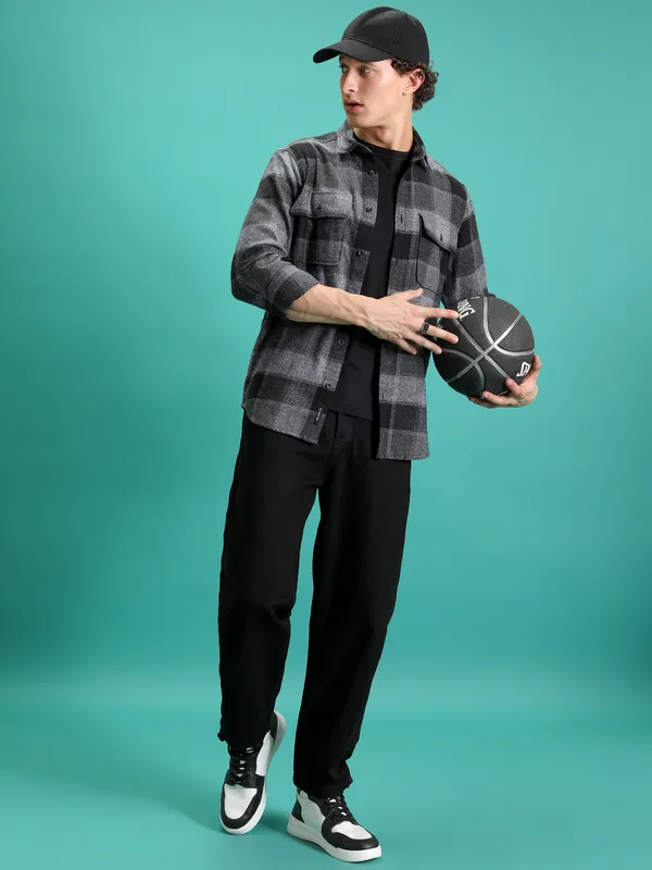 Purple By Highlander Men Black Loose Fit Fit Jeans