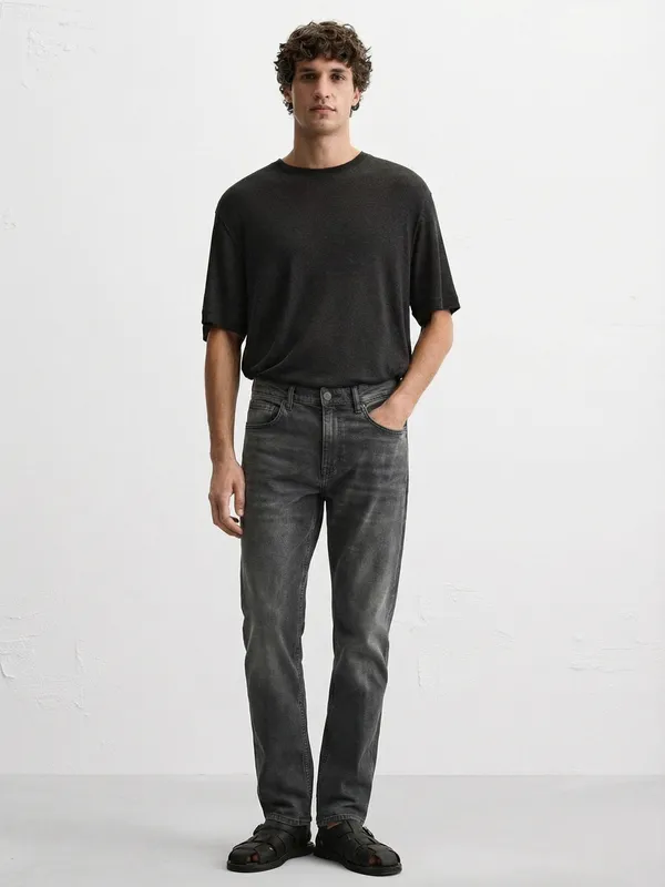 Purple By Highlander Men Grey Straight Fit Stretchable Jeans