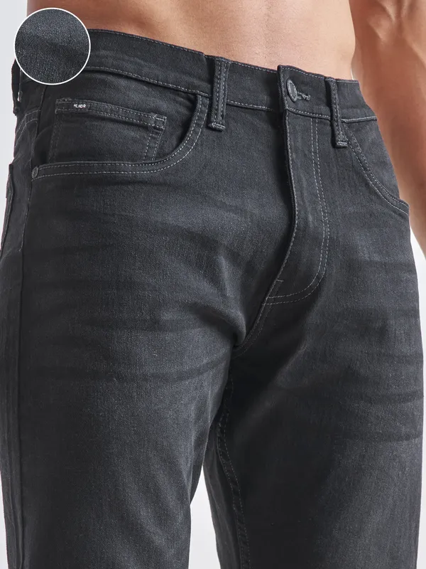 Purple By Highlander Men Grey Straight Fit Jeans